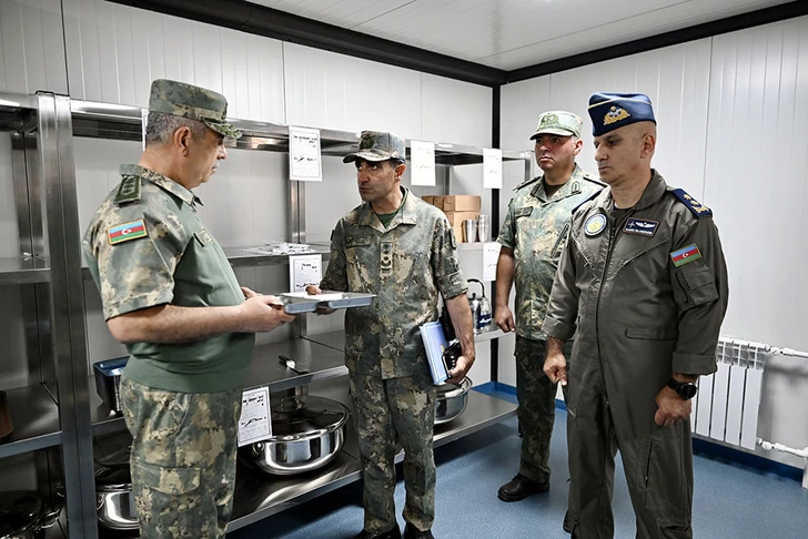 Media.az - Новости Азербайджана - Руководство Минобороны Азербайджана ознакомилось с новыми объектами военной инфраструктуры ПВО