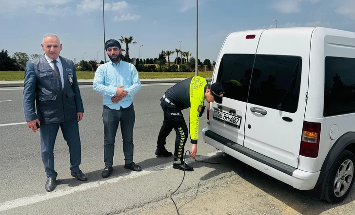 В Хазарском районе столицы прошел рейд против автомобильных выбросов