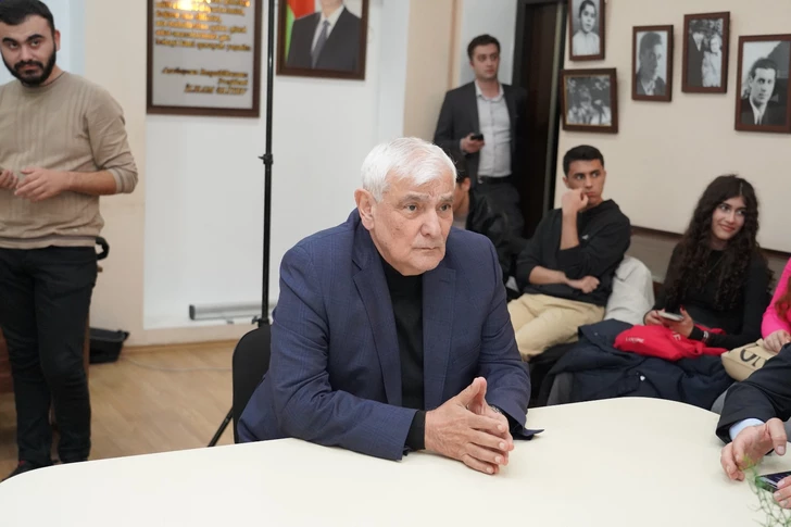 Media.az - Новости Азербайджана - В АУЯ состоялся показ фильма «Один пояс, один путь» о росте влияния Среднего коридора