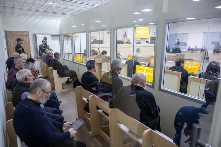 На суде по делу граждан Армении, обвиняемыми в военных преступлениях против АР, выступили адвокаты