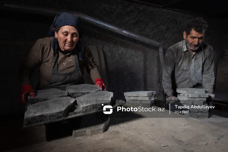 Media.az - Новости Азербайджана - В 65 лет — на тяжелом производстве: история Бюльбюль Бабаевой