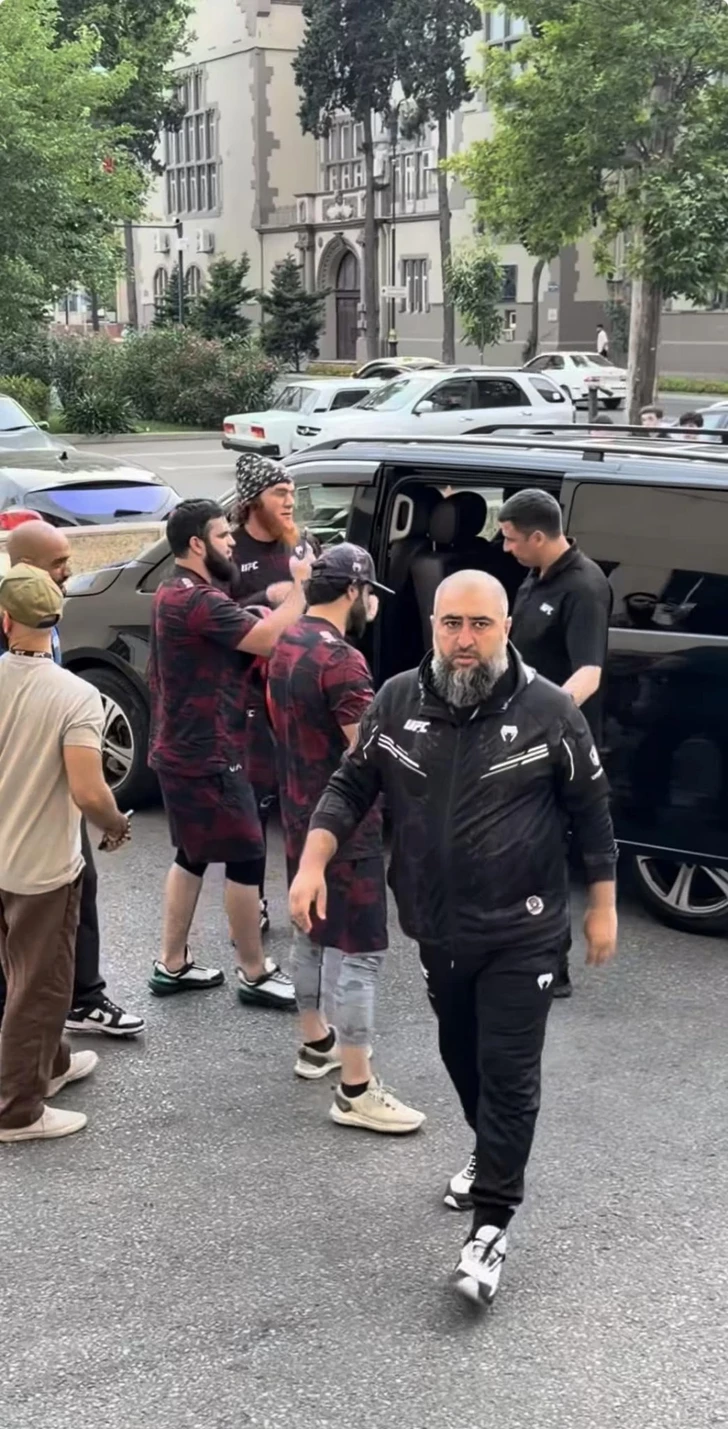 Media.az - Новости Азербайджана - Армянский тренер бойца UFC приехал в Баку