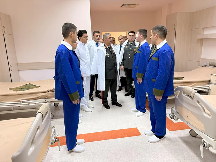Media.az - Новости Азербайджана - Руководство Минобороны Азербайджана посетило Главный клинический госпиталь