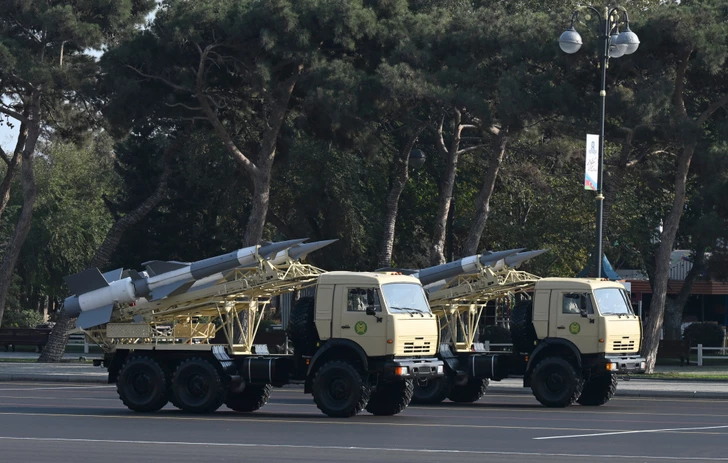 Media.az - Новости Азербайджана - Президент Ильхам Алиев выступил на военном параде, посвященном пятой годовщине Победы