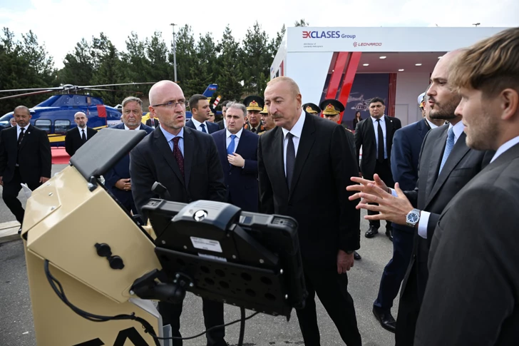 Media.az - Новости Азербайджана - Президент Ильхам Алиев ознакомился с выставками ADEX 2026 и Securex Caspian