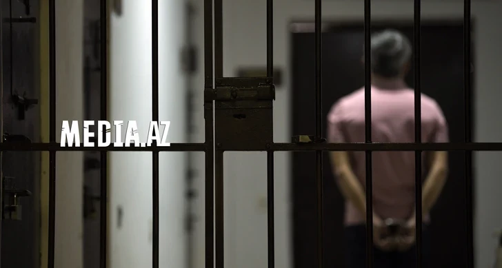 Попытка суицида обернулась нападением на полицейских: хулиган получил тюремный срок