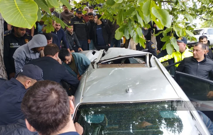 Media.az - Новости Азербайджана - Тяжелое ДТП в Огузском районе: спасатели извлекли водителя из искореженного авто