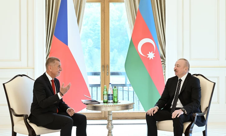 Media.az - Новости Азербайджана - В Габале состоялась встреча один на один Президента Ильхама Алиева с премьер-министром Чехии