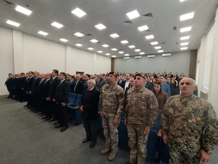 Media.az - Новости Азербайджана - В Карабахском университете состоялась презентация фильма «Колокол Победы»