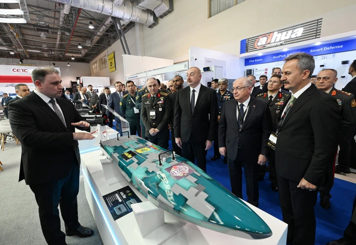 Media.az - Новости Азербайджана - Президент Ильхам Алиев ознакомился с V выставкой ADEX-2024 и выставкой Securex Caspian
