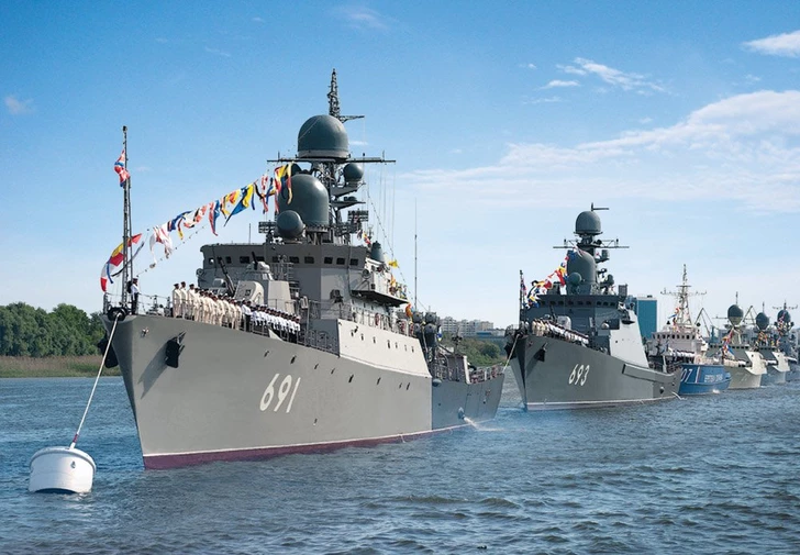 РФ начала военные учения на Каспии