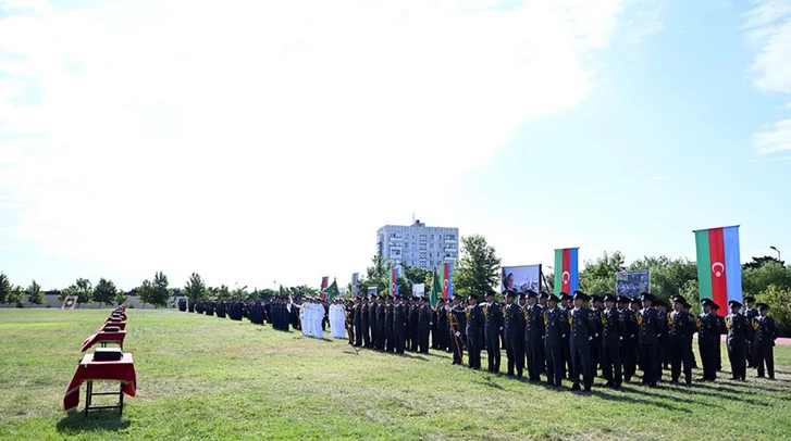 Media.az - Новости Азербайджана - Выпускники Бакинского военного колледжа и Военно-медицинского факультета получили дипломы