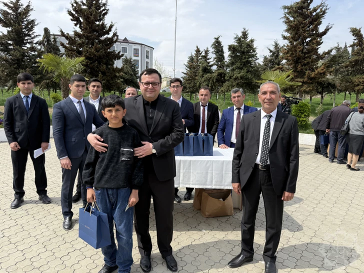 Media.az - Новости Азербайджана - В Ходжавенд прибыла очередная группа бывших вынужденных переселенцев, им вручены ключи от квартир