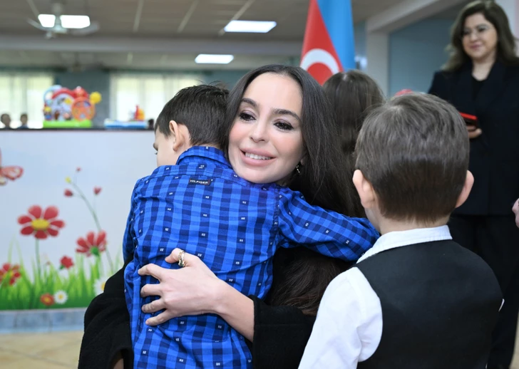 Media.az - Новости Азербайджана - Лейла Алиева посетила детский дом в Албании