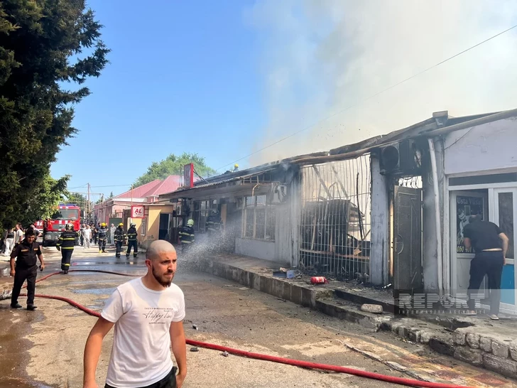 Media.az - Новости Азербайджана - На одном из объектов в бакинском поселке произошел пожар