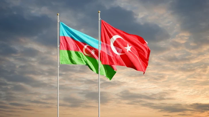 Азербайджан и Турция подписали меморандум о сотрудничестве в сфере инноваций и цифровых технологий
