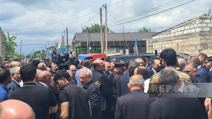 Media.az - Новости Азербайджана - Останки шехида Первой Карабахской войны Рашадата Пириева преданы земле в Бардинском районе