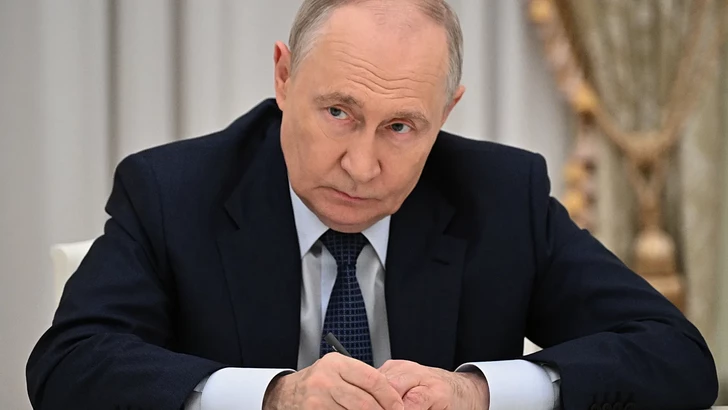 Путин об оружии массового поражения: Ружье на стене обязательно должно выстрелить