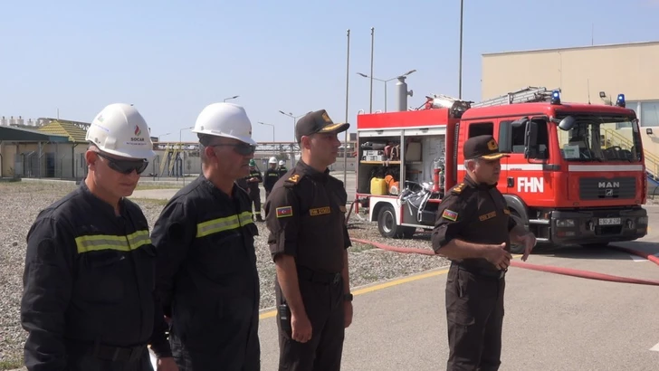Media.az - Новости Азербайджана - В Баку на НПЗ имени Гейдара Алиева прошло пожарно-тактическое учение