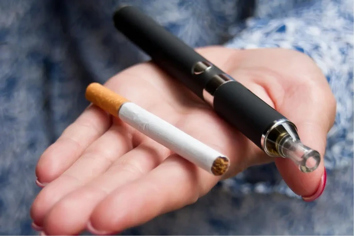 Что вреднее: электронные сигареты или обычные? - Отвечает врач