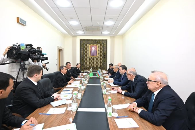 Микаил Джаббаров провел переговоры с вице-премьером Туркменистана