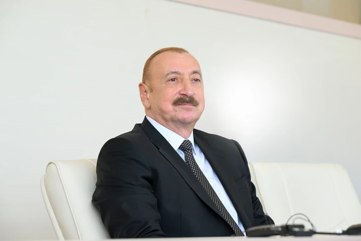 Media.az - Новости Азербайджана - Президент Ильхам Алиев выступил на военном параде, посвященном пятой годовщине Победы