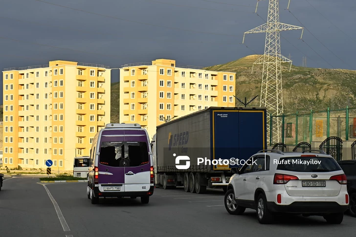 Media.az - Новости Азербайджана - Очередной караван бывших вынужденных переселенцев прибыл в Ходжавенд