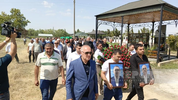 Media.az - Новости Азербайджана - В Агджабеди похоронены убитые в Екатеринбурге братья Сафаровы