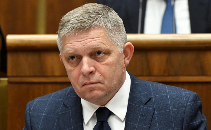 Против Роберта Фицо начато расследование по подозрению в госизмене