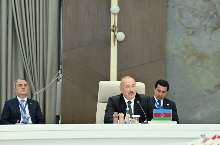Media.az - Новости Азербайджана - В Чолпон-Ата проходит неформальная встреча глав государств Азербайджана и стран Центральной