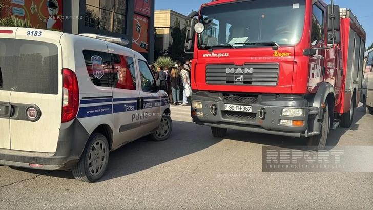 Media.az - Новости Азербайджана - В Сумгайыте автомобиль сбил пешеходов и загорелся после столкновения с бордюром, есть пострадавшие