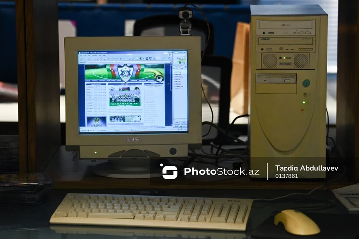 История технологий в Баку: от первых ЭВМ до эпохи Windows XP