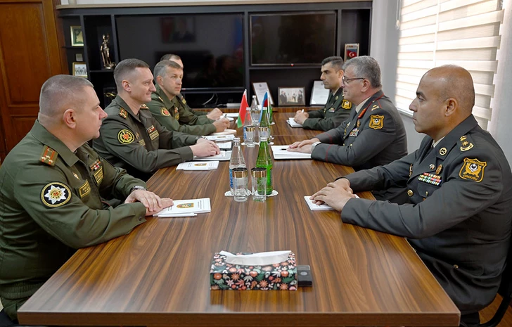 Белорусская военная делегация провела рабочие встречи в Министерстве обороны Азербайджана