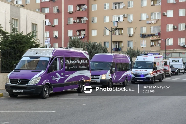 Очередная группа бывших вынужденных переселенцев отправляется в Ханкенди
