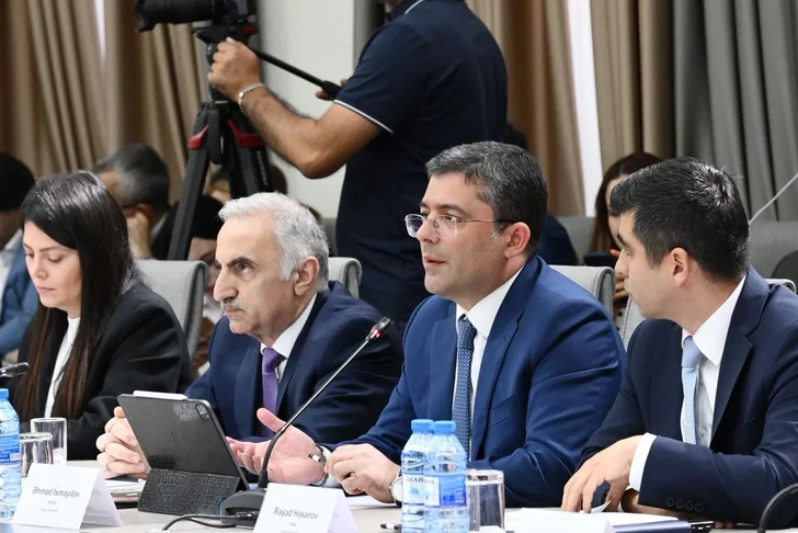 Media.az - Новости Азербайджана - В Азербайджане обсудили законопроект о защите детей в цифровом пространстве