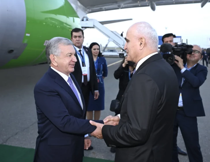 Media.az - Новости Азербайджана - Шавкат Мирзиёев прибыл в Баку для участия в саммите СВМДА