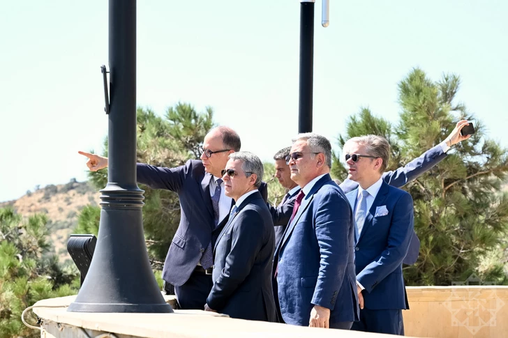 Media.az - Новости Азербайджана - Председатель ОБСЕ посетил Аллею шехидов в Баку