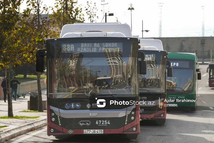 Пассажиры жалуются на жару в автобусах: BakuBus разъяснил ситуацию с кондиционерами