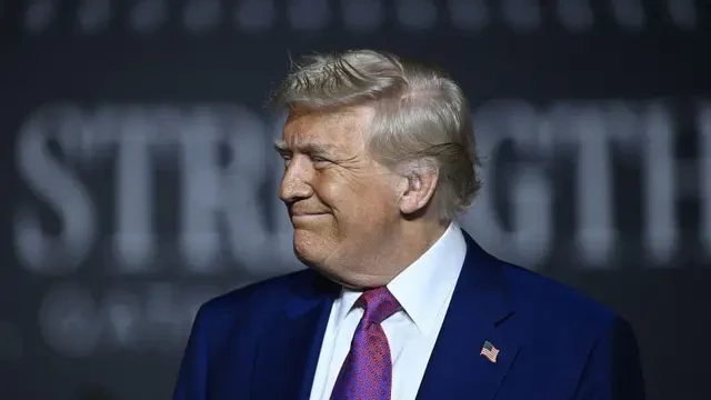 Трамп призывает обложить Евросоюз 50% пошлинами