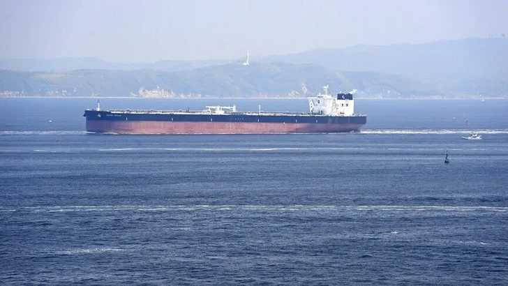 КСИР пригрозил атаковать все нефтяные танкеры в портах Кувейта и Бахрейна