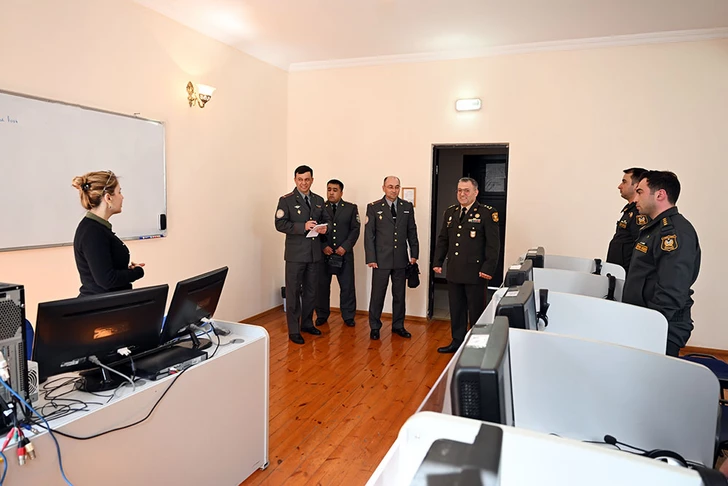 Media.az - Новости Азербайджана - Делегация Вооруженных сил Узбекистана посетила военно-образовательные учреждения Азербайджана
