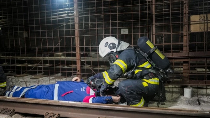 Media.az - Новости Азербайджана - Пожар в туннеле метро: МЧС и Бакинский метрополитен провели учения