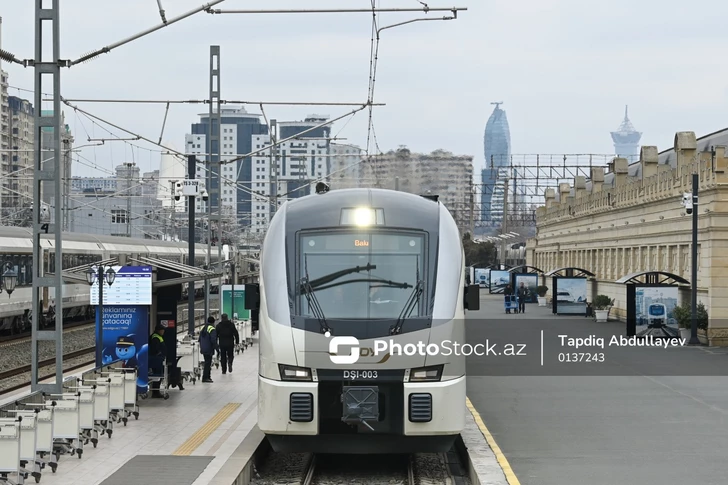 АЖД назвали сроки восстановления линии Баку - Астара