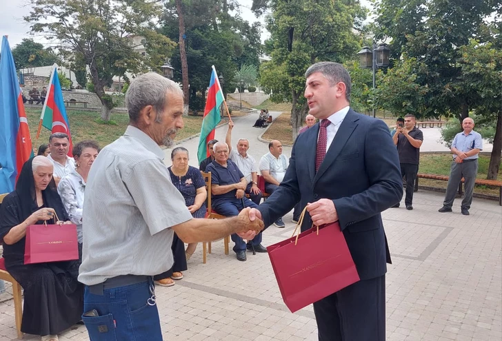 Media.az - Новости Азербайджана - Прибывшим в город Ханкенди семьям вручены ключи от квартир