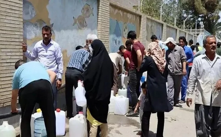 Экстремальная жара парализовала столицу Ирана