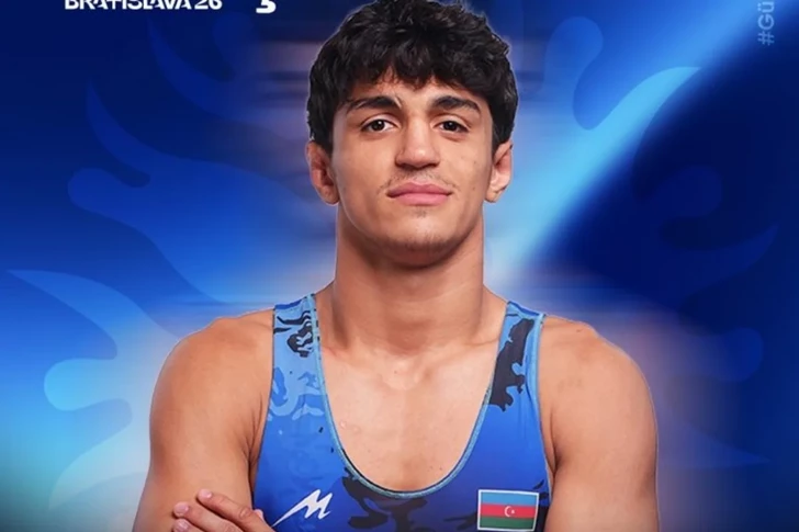 Азербайджанский борец вышел в финал чемпионата мира в Братиславе