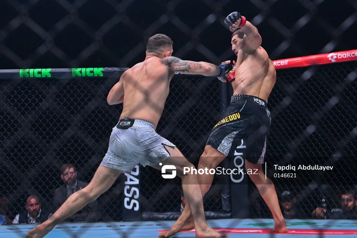 Media.az - Новости Азербайджана - В Баку прошел турнир UFC Fight Night: Рафаэль Физиев одержал победу в главном бою основного карда