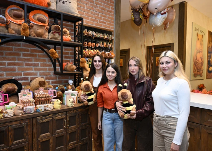 Media.az - Новости Азербайджана - Лейла Алиева побывала на ферме Capybara Azerbaijan в Шамахы