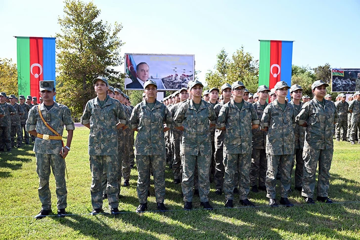 Media.az - Новости Азербайджана - Молодые курсанты Военного института имени Гейдара Алиева приняли военную присягу
