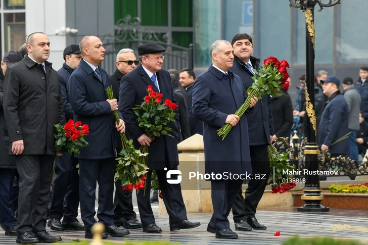 Media.az - Новости Азербайджана - Официальные лица государства и правительства чтят память жертв Ходжалинского геноцида